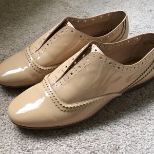 Bass Nude Patent Loafers